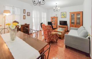 3 Bedroom Gorgeous Apartment In Malaga - 0
