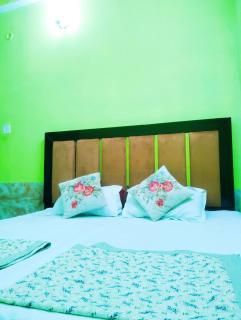 Om Sadan Ayodhya Dhaam - 5