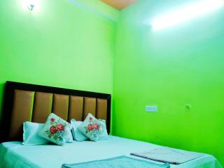 "Om Sadan" Paying Guest House Ayodhya Dhaam - 6