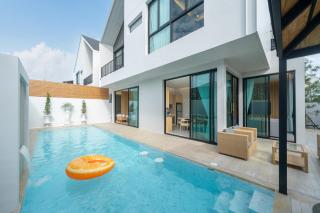 Bangtao Brand New Luxury Modern Pool Villa Laguna Phuket - 1