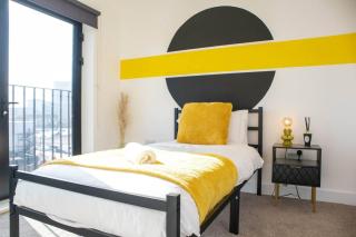 Premium 2BR Apartment - City Centre - Long Stays - 1