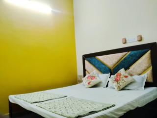 Om Sadan Ayodhya Dhaam - 4