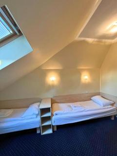 Niron Marina Szalonego Greka - 4