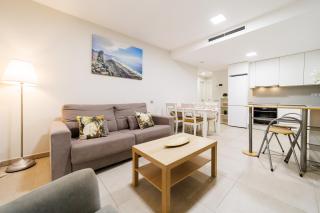 Apartamento Moderno Playa de las Canteras -Las Palmas Gran Canaria - 4
