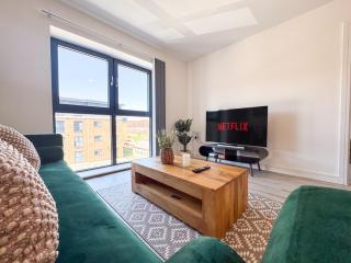 Derby City Centre Apt - Free Parking - Long Stays - 0