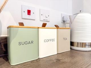 Derby City Centre Apt - Free Parking - Long Stays - 7