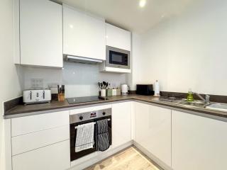 Derby City Centre Apt - Free Parking - Long Stays - 5