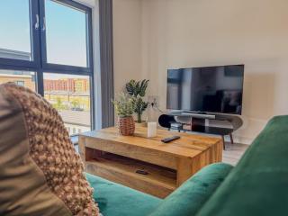 Derby City Centre Apt - Free Parking - Long Stays - 2