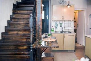 Victor's Traditional House - 4