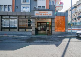 Cleopatra King Apart - 0