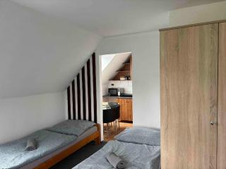 Sport centrum na hřišti - 5