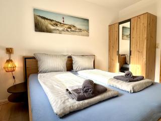 Ferienwohnung "Jumbo" in Coburg ! - 100qm im OG1 mit Privatparkplatz & Balkon - 9