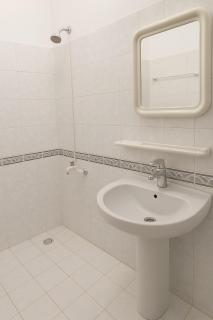 Private Black Loft 1Bed in F-11 - 7