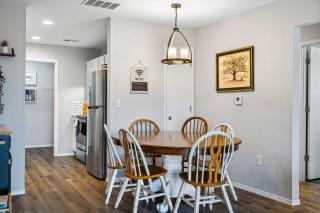 Family-Friendly Retreat - Enviable Location - 6