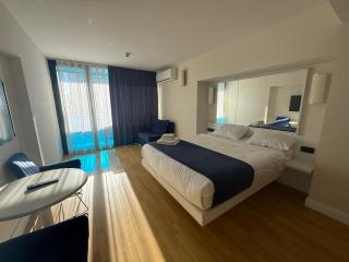 Delightful Sea View Aparthotel In Orbi City Batumi - Batumi - 7
