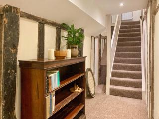 The Friars Apartment, Eastbridge Hospital - 1