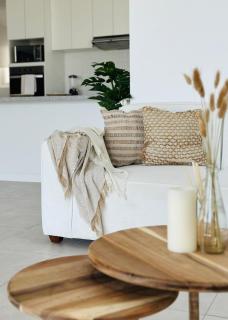 Beach House - Private Dock and Pool - 9