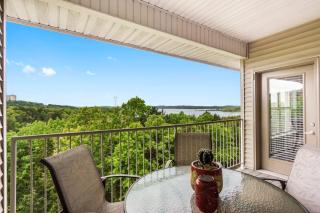 Sunset Daydream - Elegant Condo on Table Rock - 8