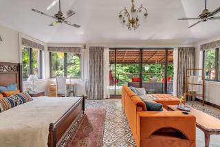 Villa Stairway to Heaven by tisyastays - 9