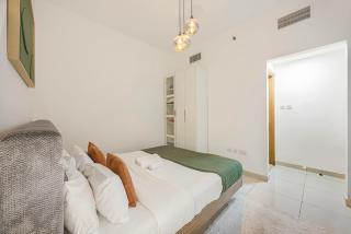 Stunning Space with Full Marina View - 3