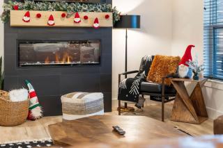 Rocky Shores Retreat - Indoor Pool Open - 7