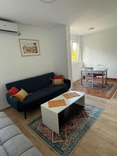 Podgorica Great location - 9