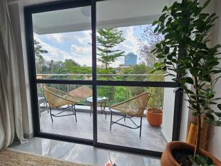 Green views - modern cosy apartment in Westlands - 3