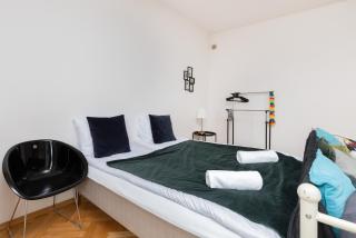 100m2 Apartment with Beautiful Old Town View by Noclegi Renters - 8