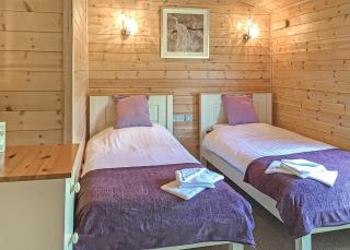 Hollybrook Lodges - 4