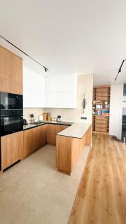 Апартаменти в центрі міста з видом на море, парк Шевченко, пляж Ланжерон, Луна-парк - 5