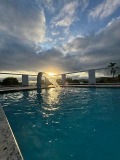 Refúgio à Beira da Lagoa - 0