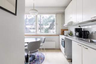 Family apartment with balcony and separate kitchen - 3