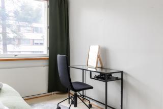 Family apartment with balcony and separate kitchen - 4