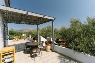 Myrsini's House - Neapoli Garden & Grove Retreat - 7