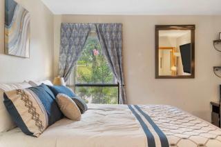 The Cozy Place - Pointe Royale Condo - Perfect for Couples - 1