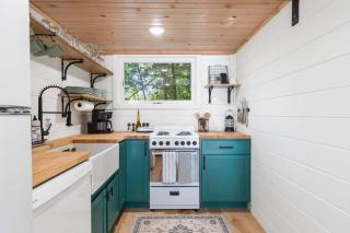 Hidden Hollow - Desirable Ozark Glamping - 2