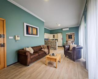 Bright 2-Bedroom Seaview Apartment - Senglea - 9