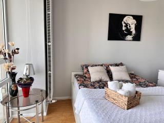 Platinum Towers CITYRENT APARTMENTS PARKING - 1