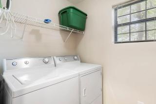 Branson Cozy Bungalow in Premier Location - 2