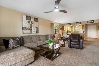 Golf Course View at the Foothills Resort - 7