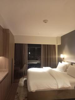 RBR Lux at Novotel Manila Hotel Residences Acqua - 0