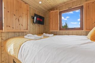 Off-Grid Glamping - Quiet, Starry Escape - 9