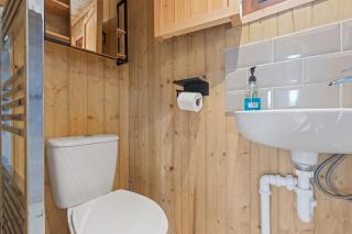 Off-Grid Glamping - Quiet, Starry Escape - 2