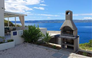 Lovely Home In Jesenice With Lake View - 5