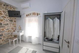 Το Πέτρινο Λουλούδι της Ειρήνης - 2