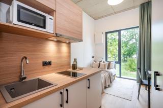 SIA J12 Jelgavas iela 8 - 8