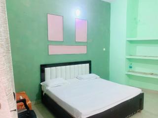 Neelkanth Guest house - 3