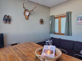 Superbe 3 pièces rénové pied des pistes Mont-Blanc - FR-1-181-2553 - 0