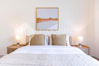 Bloomfields 2BR Villa Beach Access Fujairah - 1