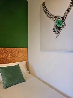 Marina Lounge Home - 2